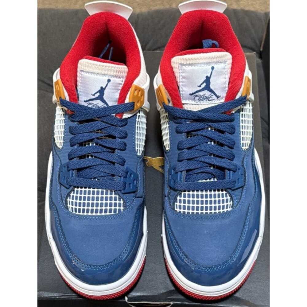 Jordan 4 Retro Messy Room (DR6952-400) Size Grade School 7 Women 8.5